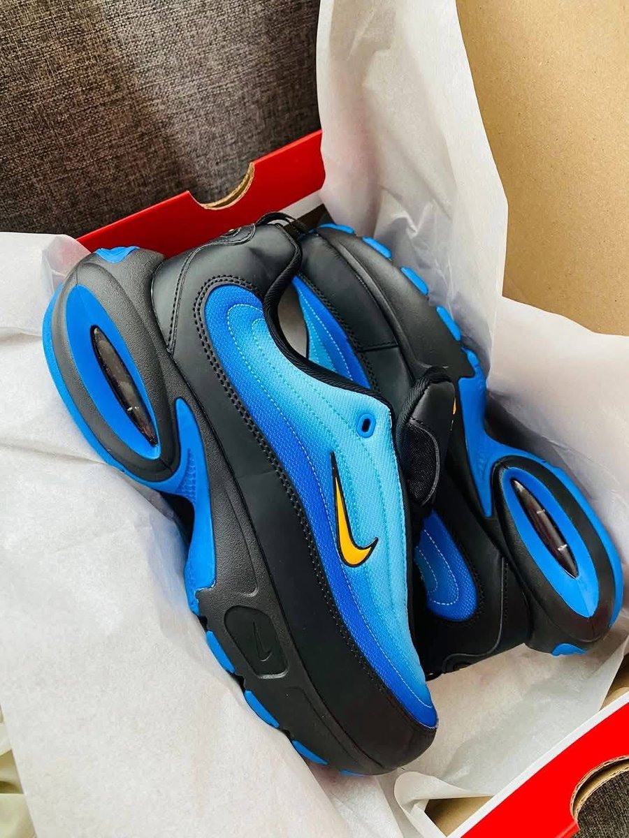 Sneakerwear_SW's tweet photo. The Sneakers Plug 🛍️
WhatsApp +2773 781 2385 ☎️
The People's Plug 🔌
R1499
Size 3-9 https://t.co/flHX35uSUX