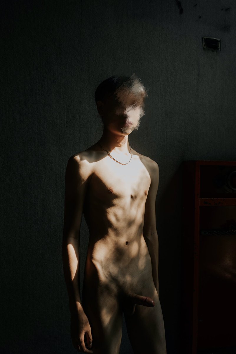 「男體攝影圖庫」開群囉（需露臉審查）
私訊我加入群組（名額有限，先到先得）
群組會發推特發不完的作品

模特 18歲高中生
攝影 <a href="/manphoto178/">男體攝影｜12月東京🇯🇵</a>

12月上旬に日本へ旅行に行きます。日本の友達の皆さん、ぜひ撮影に来てください。

#男體攝影 #調教拍攝 #身材紀錄 #裸拍 #寫真