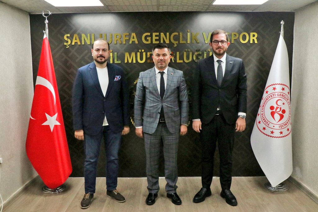 Şanlıurfa MÜSİAD Şube Başkanı Sayın Salih Demirkol ve Başkan Yardımcısı Sayın Abdulkadir Saatçı İl Müdürümüz Sayın İsa Yazıcıyı ziyaret etti.
Nazik ziyaretleri için teşekkür ederiz.
<a href="/OA_BAK/">Dr. Osman Aşkın Bak</a> <a href="/gencliksporbak/">Gençlik ve Spor Bakanlığı 🇹🇷</a>