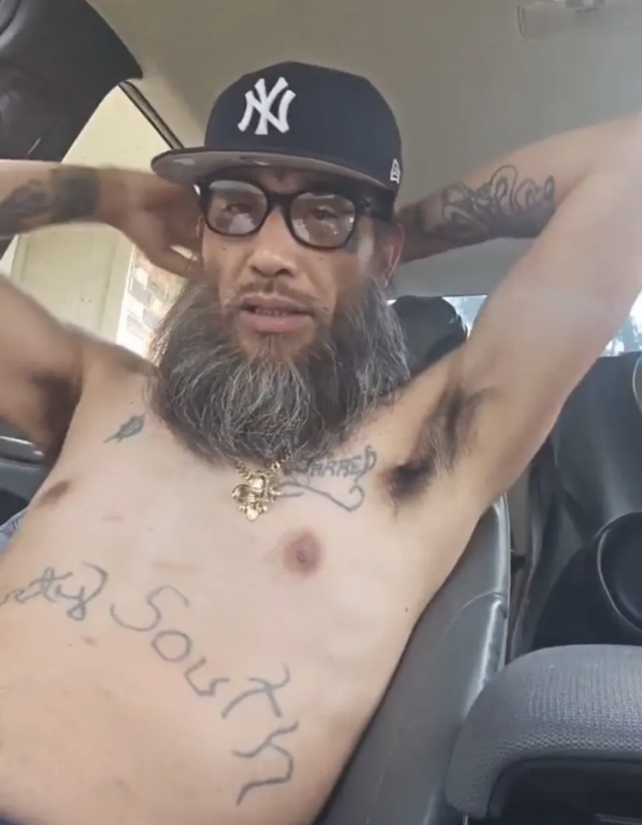 RealDroopyTapes's tweet photo. Transtifa terrorists are child molesters like this Little Girl Lover Pedo Tifa Terrorist Jarred Brooks known pedophile https://t.co/6RWKcvGq6P