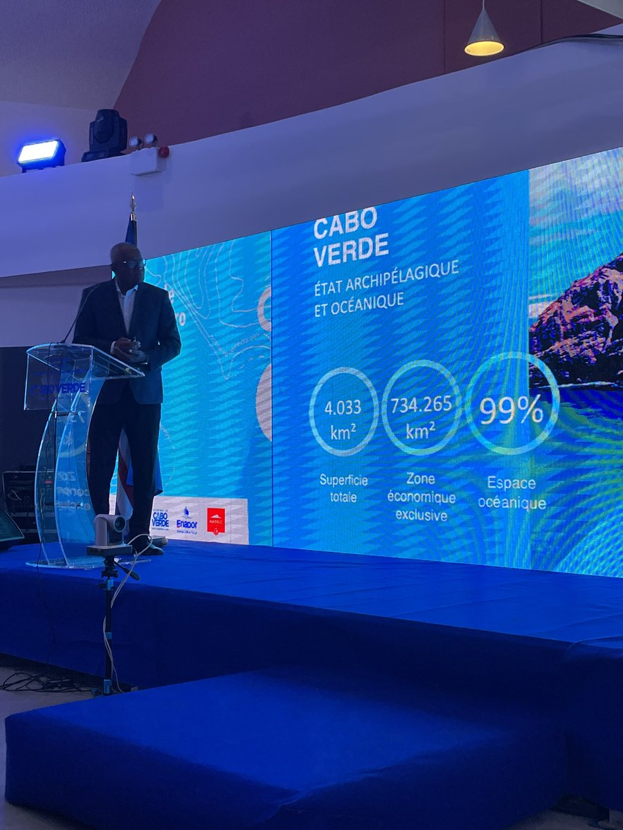 Ocean connects people &amp; blue economy is definitely a SDGs accelerator.

Excited to be at the Cabo Verde Ocean Week 2025 in Sao Vicente, together with the UN Family from Cabo Verde and West Africa to learn and share good practices on the ocean potentialities and preservation.