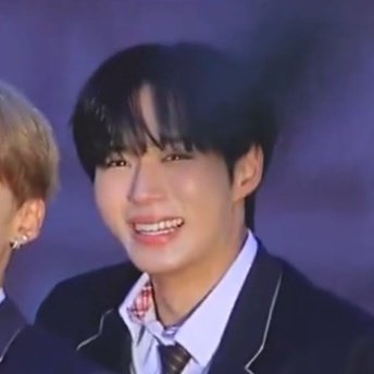 dearest_junseo's tweet image. it's super cold but junseo still on ◠‿◠ mode 🥲

#김준서 #KIMJUNSEO #준서 #JUNSEO