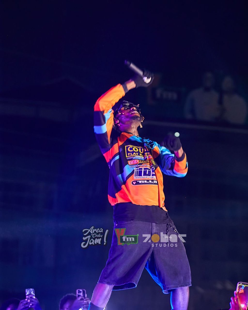 Y1079FM's tweet image. Thank you @kofi_mole for coming through #AreaCodesJam25 

📸: @zoharstudiosgh 

#AreaCodesJam #PinkOnY #PinkAreaCodesJam #yfmghana #ytvghana #fyp #breastcancerawarenessmonth #kofimole #kofimolemusic💫