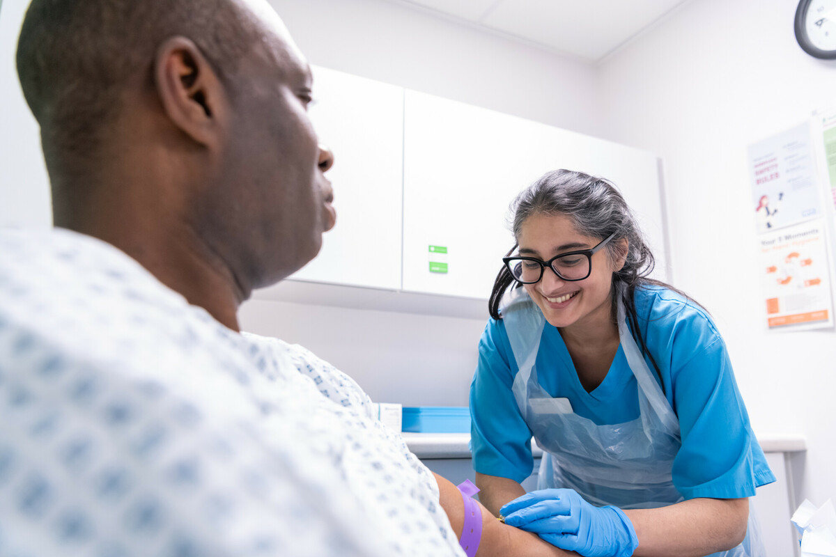 ImperialPeople's tweet image. To mark World HTLV Day  on 10 November, the National Centre for Human Retrovirology at St Mary’s Hospital will host a day of awareness, fundraising and community action in partnership with @ImperialCharity.

Learn how you can get involved in the day. ➡️ intranet.imperial.nhs.uk/page/19557?ipi…