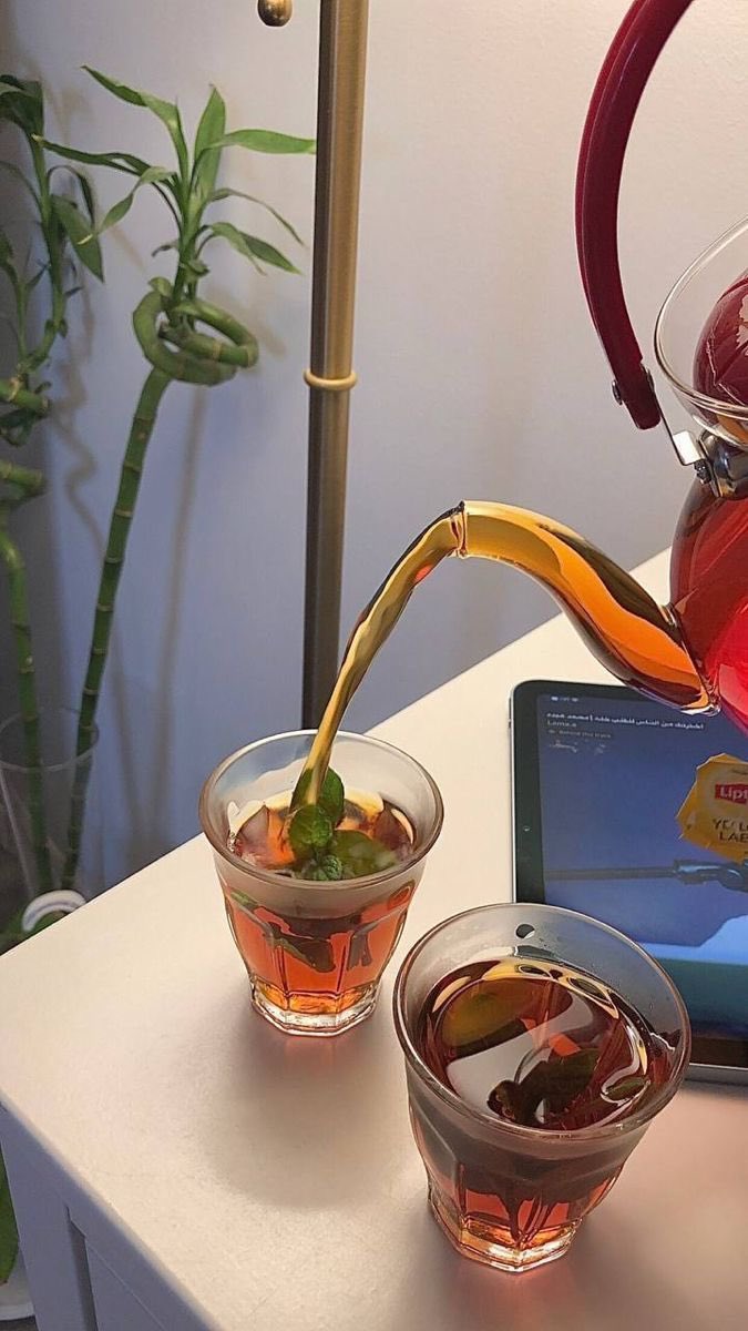 ياجماعة تخيلوا الحياة بدون شاي !