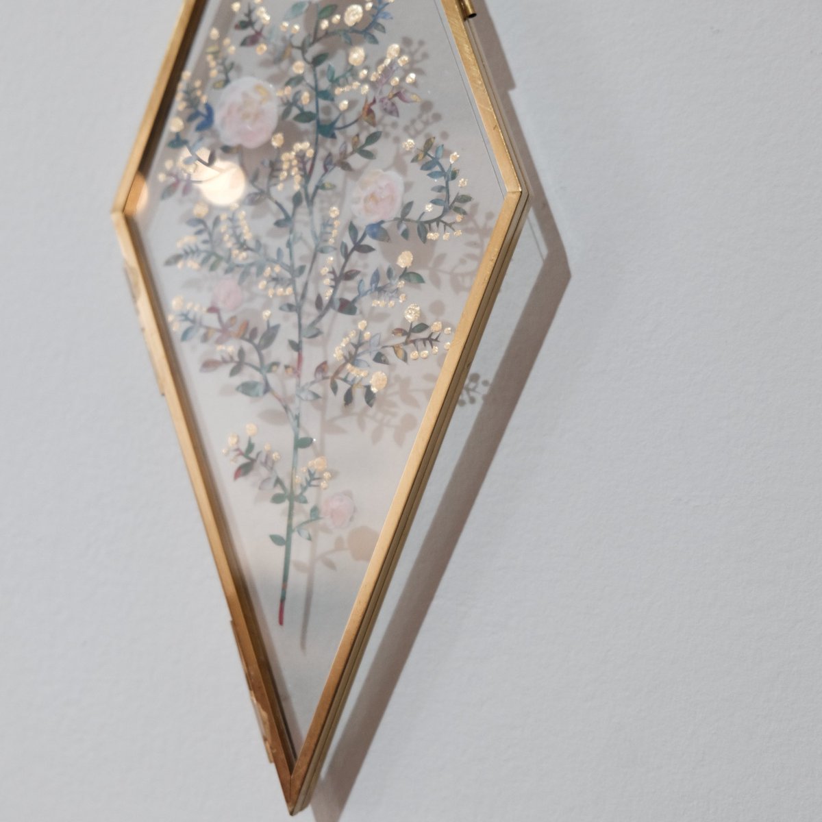 企画展では今日からオンライン販売をスタートしました！
よろしくお願いします☺︎

manubooks.stores.jp/?fbclid=PAdGRl…