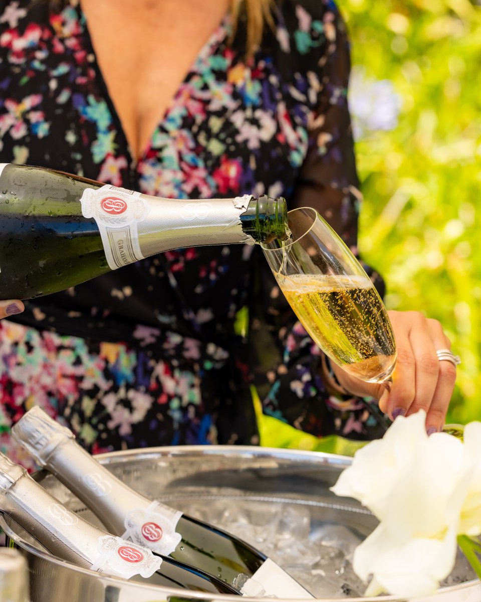 Every sip makes a difference.

The #CapeWineAuction turns wine into opportunity, supporting education in the Cape Winelands.

Together, we’re pouring hope, one glass at a time.

#capewineauction #auction #donate #givingback #trust #education #southafricanwinelands