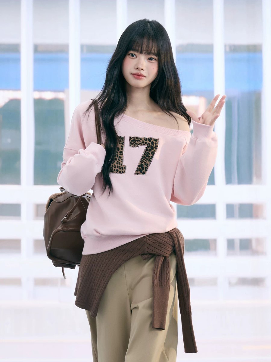 bonnychild's tweet photo. 🔥 Weekend hub ปาดไหล่
Sale 990- ส่งฟรี มัดจำได้ค่ะ
Size
M ยาว22.4“ อก48.8“
L ยาว22.8“ อก50.3”

#weekendhub #พรีจีน #พรีออเดอร์จีน https://t.co/92esIteGh8