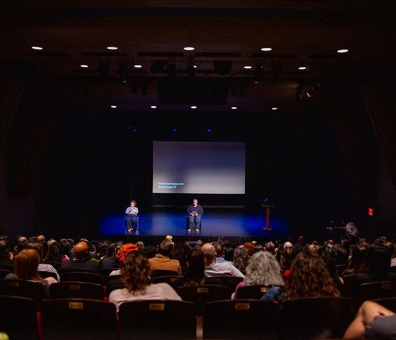NewYork_CM's tweet image. More photos of our October event with Roxane Gay are on our flickr buff.ly/YqI9zwV #CMNYC #CMsoft