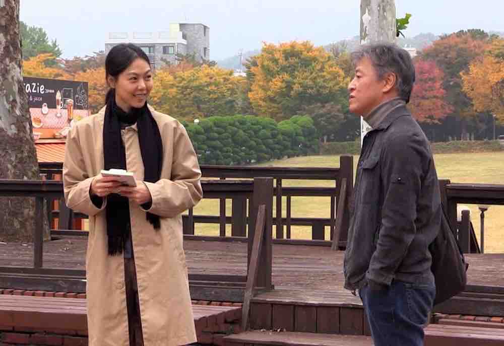 Crítica de “En la corriente” (“By the Stream”), película del coreano Hong Sangsoo (estreno exclusivo esta semana en la <a href="/Sala_Lugones/">Sala Lugones</a> y el <a href="/museomalba/">MALBA</a>).
👇👇👇
otroscines.com/post/critica-d…