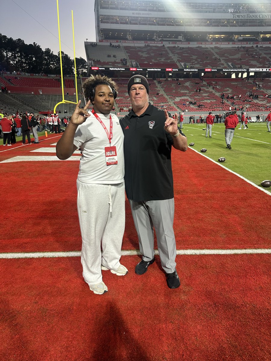 itz_justyn's tweet image. Thank you @PackFootball loved it down there can’t wait to be back up there in Raleigh 🔴🐺⚪️@Coach2J @StateCoachD @jokerphillips @CoachGreeneOL @On3sports @SWiltfong_ @AllenTrieu @IsaacSowellsJr @isaacsowells