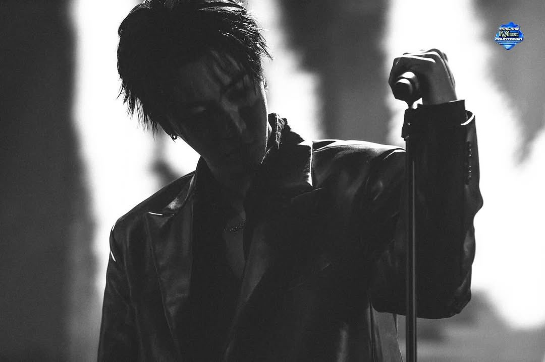 perthdde's tweet image. Living the life i’ve been chasing once again tonight. I’ll never forget the rush of speaking to all of you through my music. I could do a thousand genres and each one would still carry my love for crafting something we can share and sing together. 𝗧𝗠𝗖 stood witness to it all.