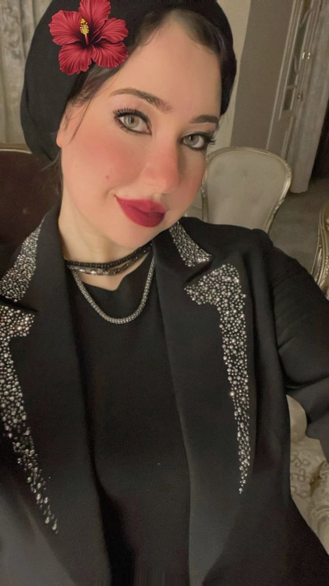 EmanAbdo__'s tweet photo. 🌹🖤 https://t.co/hPvRTcvl7Q