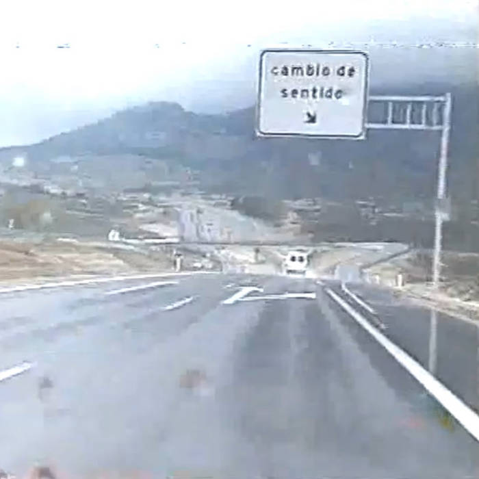 look4kiss's tweet image. Videolé: Tantos caminos, tantos lugares (2025)
videole.bandcamp.com/album/tantos-c…
15 songs 38 min
あなたを載せたクルマは国境を越えた
なじみのない風景と響き、奇妙な懐かしさ
#Vaporwave ⛐ #Signalwave
The car carrying you crossed the border
Unfamiliar landscapes &amp;amp; sounds, a strange nostalgia