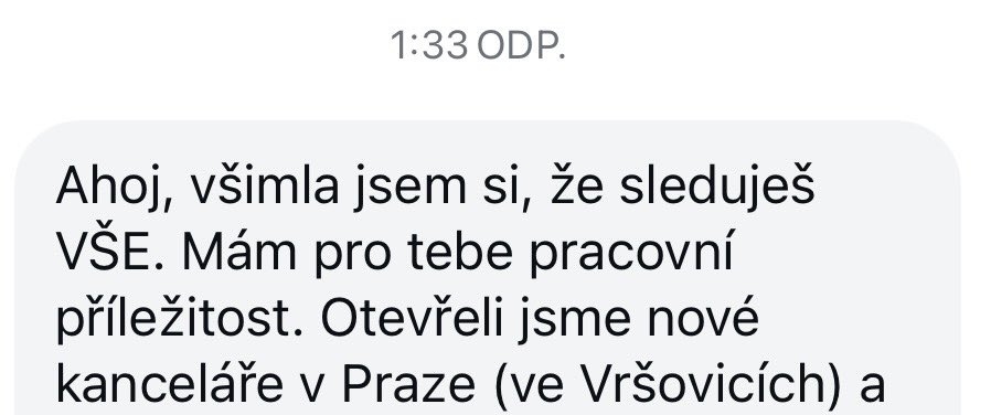 a_kudrnacova's tweet photo. shout-out panu profesorovi z ffucka, ktery nam tvrdil, ze je o studenty fakt zajem a ja mu neverila.. https://t.co/oSxZHVSZCD