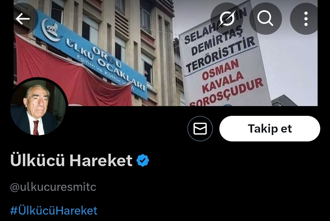 MDgn45's tweet photo. 'Ne günlere kaldık ey gâzi hünkâr,
Katır mühürdâr oldu, eşek defterdâr.
Kalkın ey fellah-ı vatan dediler, kalktık; Herkes oturdu biz ayakta kaldık.'
Ziya Paşa

Vatan için ayağa kalkanlar mücadele ederken boş koltuklara çökenler ve çökenlerin yaptıkları eşeklikler... https://t.co/9kYM66CrwH