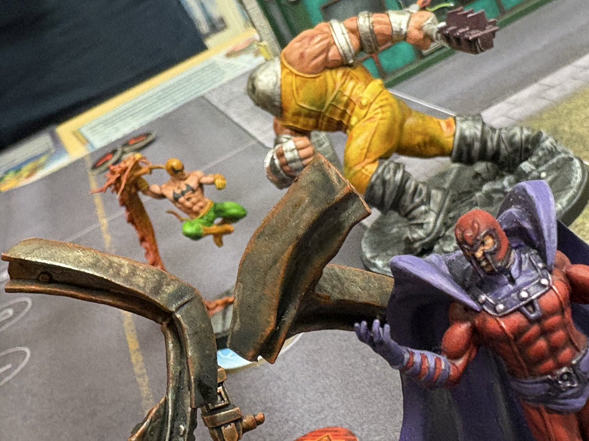 bringbackthor's tweet image. 東京, 埼玉県, 千葉県に住んでいる方のクライシスプロトコルのLineグループがあります。ゲームを月二回やってます(隔週土曜日)。Lineグループに参加したい方、是非連絡してください😊
 #マーベルクライシスプロトコ