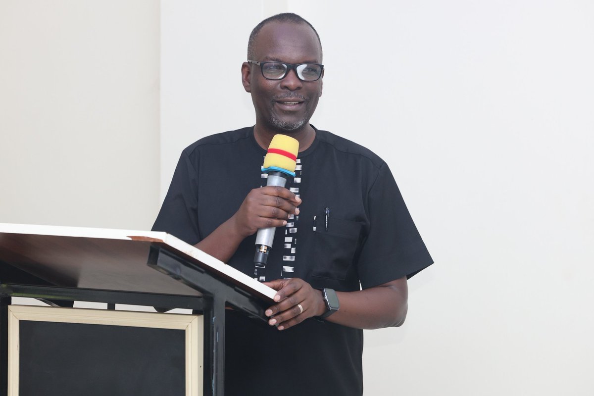 Ibu_Kays's tweet photo. Integrity Forum in Lira City at Margaritha Palace Hotel. The Assistant Commissioner, Integrity, Compliance and Ethics James Abola is leading the @URAuganda Delegation. "We are here to listen to you & where necessary to provide information & clarity," Abola.
#TPAS25
#FfeBanno https://t.co/K3Ua0wvr66