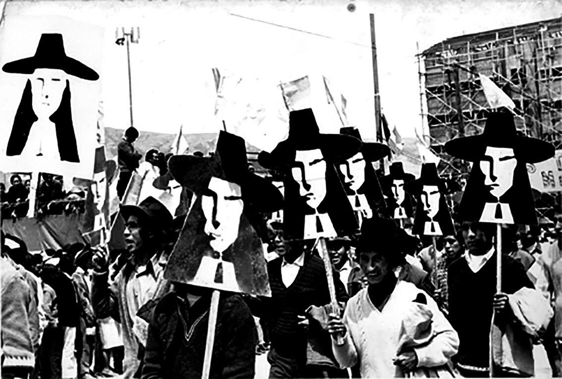 sdtiempo's tweet photo. 🔟
“Volveré y seré millones.”

Una profecía política que inspiró a generaciones, desde los levantamientos andinos hasta las guerras independentistas.

Desde 1780, la historia de América ya no pudo contarse sin él. https://t.co/aK8UHhs0AE