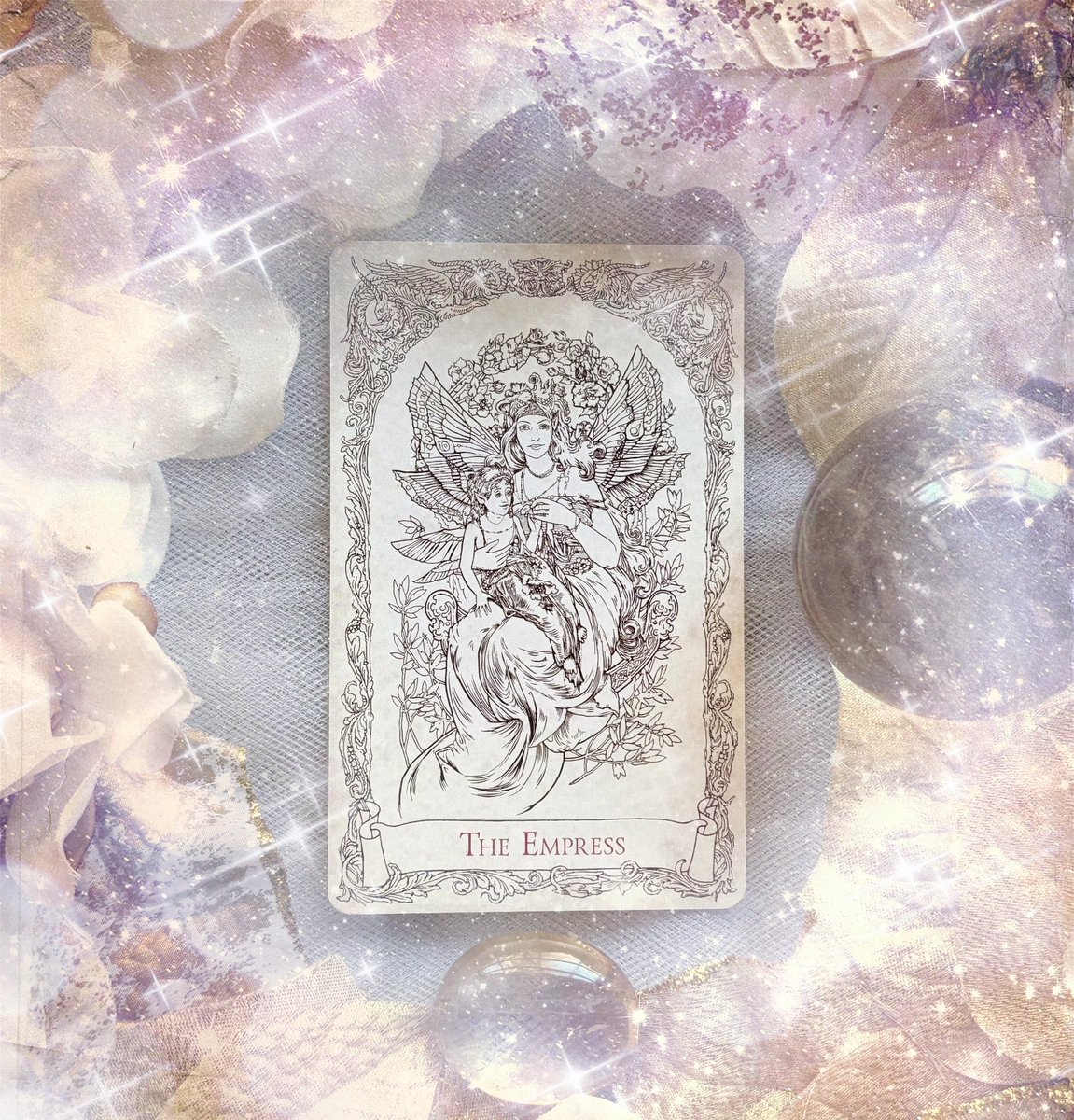 moonzoulmagic's tweet image. the full moon in taurus rises 🌕✨ mars meets uranus, stirring change and feeling. speak gently, move with care. release what no longer belongs and nurture what’s true. new light is waiting to grow 🌿🤍

#moonzoulmagic #taurusfullmoon #moonmagic #tarotcommunity