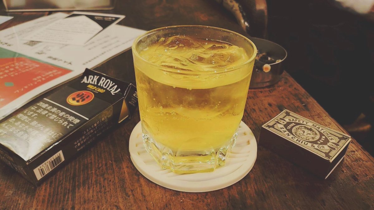 三日間のHAKU 12周年イベント

ご来店や応援のお気持ち、
ありがとうございました

映画上映会やライブを行いつつ
これまでの思い出話にも花開き、

お客さまがいっしょにお店を
盛り上げてくださいました
（本当に恵まれています）

出逢ってくださった皆々様へ
心からの感謝を