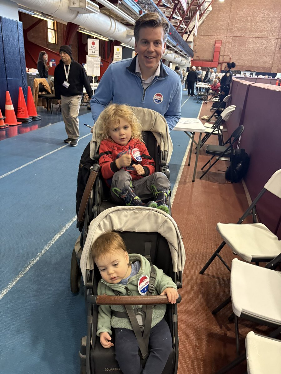 Assemblymember Robert Carroll tweet media