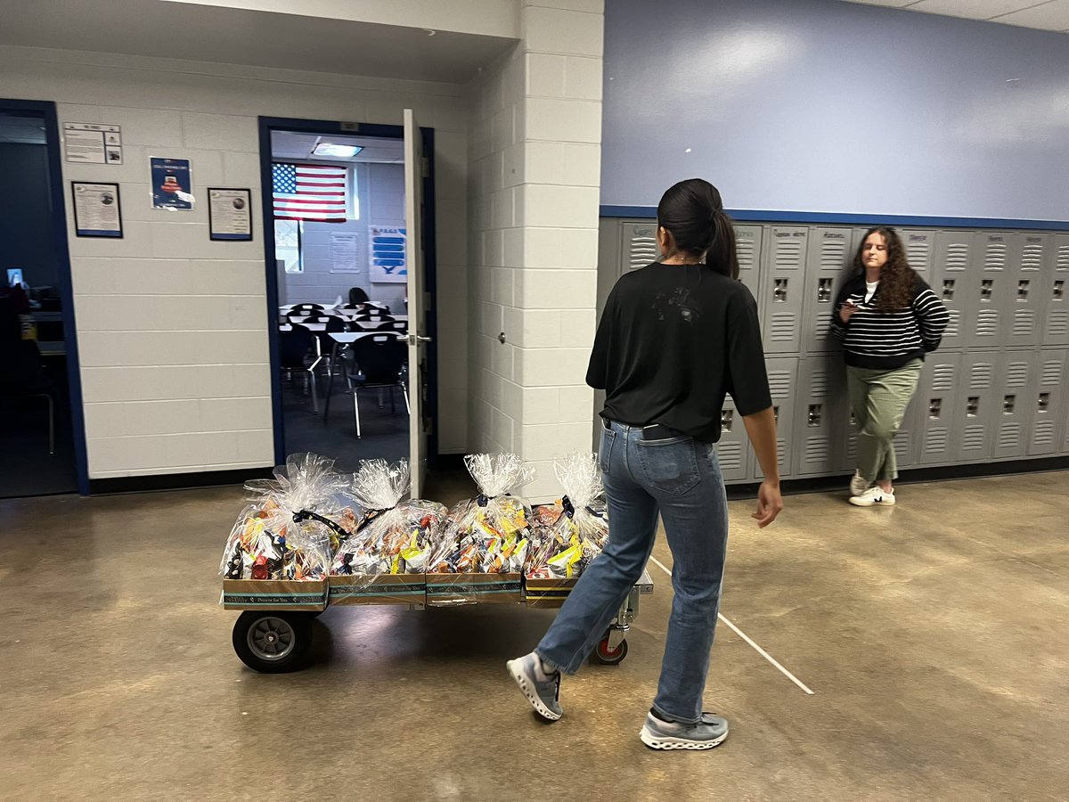 Midland Education Foundation tweet media