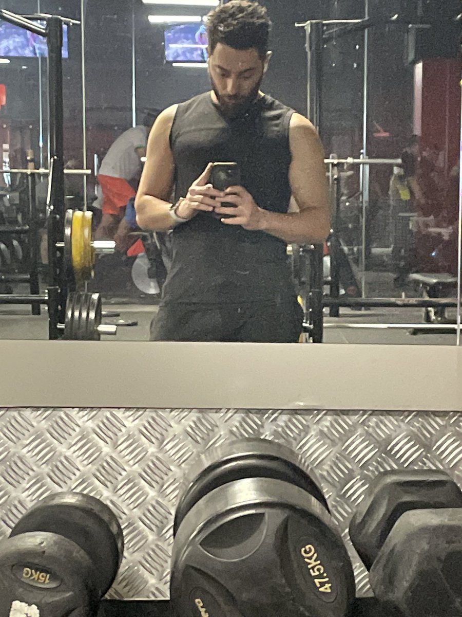 Tio Shur tweet media