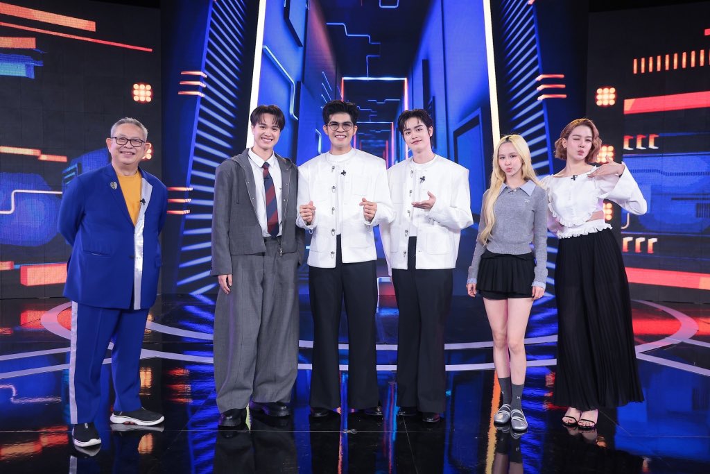 ATLASofficialTH's tweet image. ไหนใครเดาถูกบ้าง 🙌

ขอบคุณ “ ไรอัล กาจบัณฑิต ” มาก ๆนะครับ ที่มาเป็นฝาแฝด ให้กับ #NiceATLAS ในวันนี้ ✨🫶

#Faceoffแฝดคนละฝา 
#Workpoint #Workpoint23 
#แฝดคนละฝา 
#ATLAS_TH #ATLASth 
#XOXOentertainment