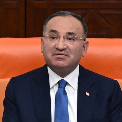 darkwebhaber's tweet image. Rahatsızlığı nedeniyle bir süredir tedavi gören Bekir Bozdağ&apos;ın son hali.