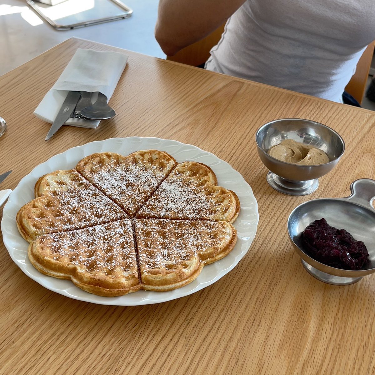 ordered waffles and they ended up being heart shaped weeeee
