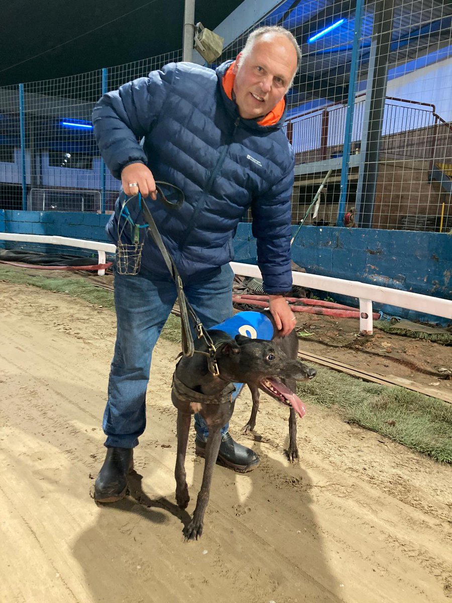 Trainer Patrick Janssens with new track record holder Fabulous Heka 👏 (716m - 44.98) <a href="/Patrick25719056/">Patrick janssens</a>