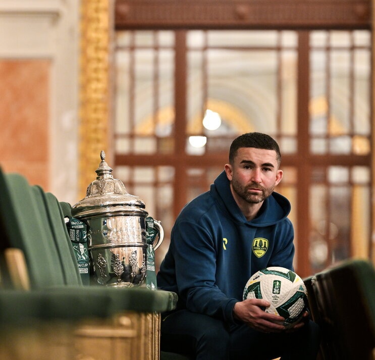 𝒀𝒐𝒖 𝒎𝒂𝒚 𝒔𝒂𝒚 𝑰'𝒎 𝒂 𝒅𝒓𝒆𝒂𝒎𝒆𝒓🏆💭
#CCFC84