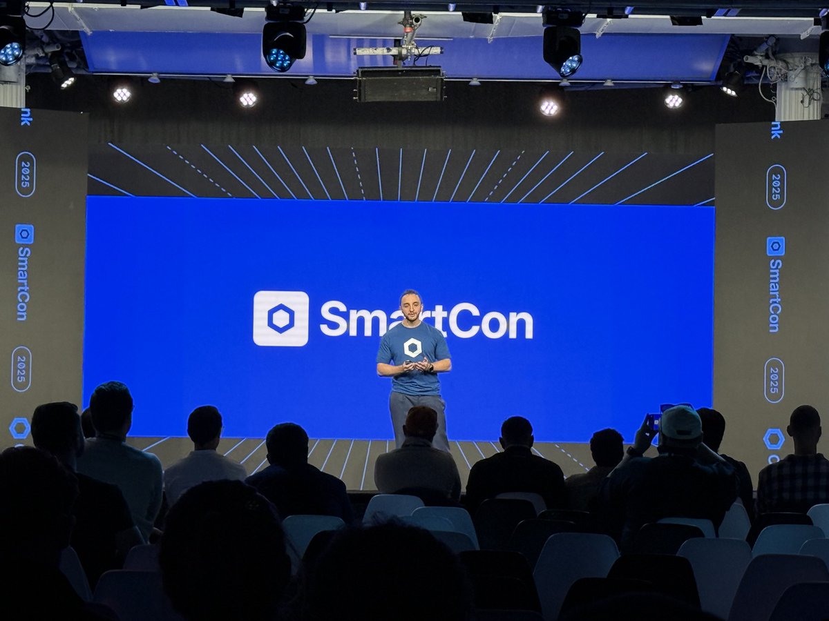 Johann Eid, Chief Business Officer @ChainlinkLabs presents at SmartCon 2025  on how Chainlink unlocks information verification, tokenization, and global  payments in one unified platform