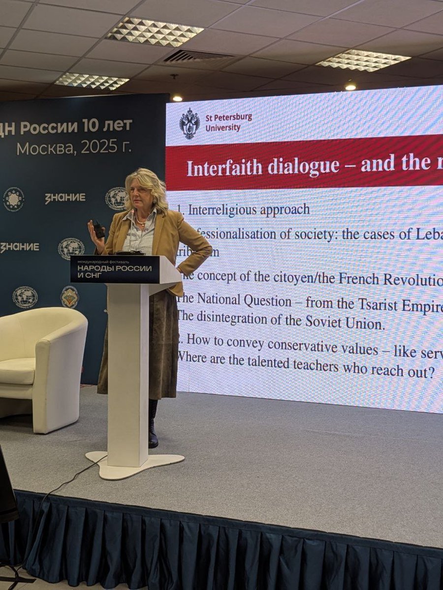 cyaneaheluensis's tweet image. Fähige Leute wie Dr. Karin Kneissl wurden aus 🇦🇹 vertrieben. Dafür haben wir jetzt Beate Meinl-Reisinger, deren dringendster Wunsch die Abschaffung der Neutralität und ein NATO Beitritt ist. Und in der EU? Das Niveau dort - Beispiel Kaja Kallas - ist überhaupt zum Fremdschämen.