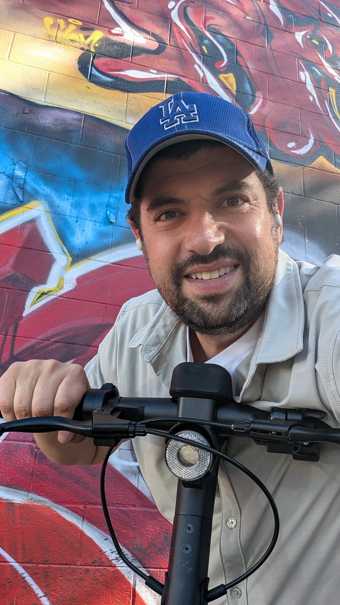 Since opening our U.S. HQ in downtown Los Angeles, I’ve grown to love riding <a href="/vmax_usa/">VMAX E-SCOOTER USA</a> scooters around the city (and somehow even became a fan of the <a href="/Dodgers/">Los Angeles Dodgers</a>, though I guess that's easy when they’re two-time world champs).

If you’re also looking to make your city rides faster,