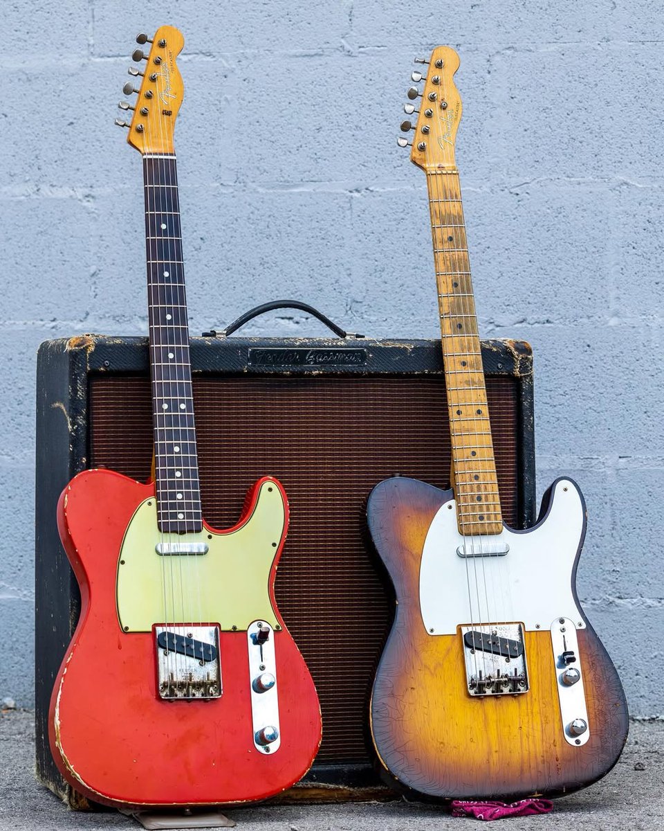 muerdekeroyo's tweet image. 1964 Fender Telecaster Fiesta Red, 1955 Sunburst and ‘60 Bassman amp 
#amp #guitar #Fender #Telecaster #TeleTuesday