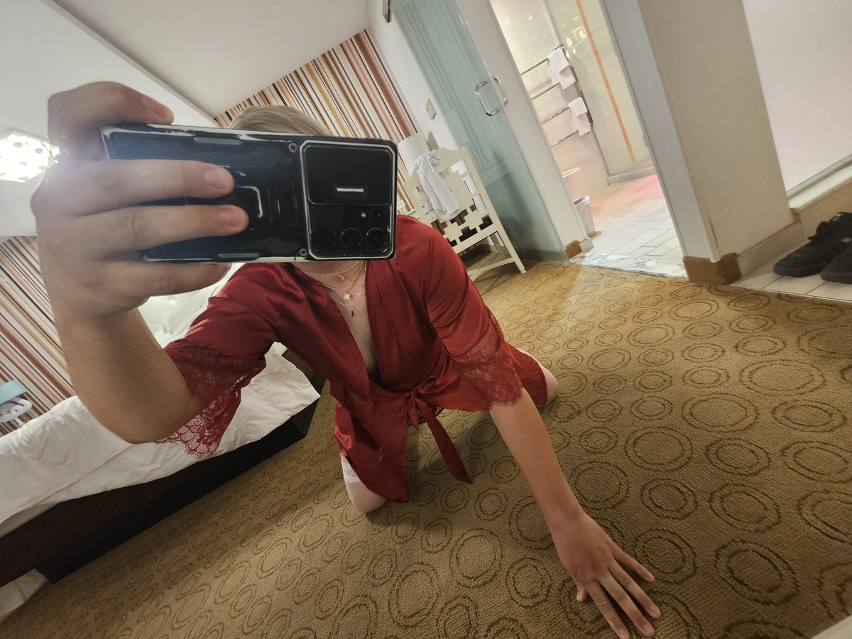 ScarlettRoseWPG's tweet photo. ✨ In Vegas &amp; available for companionship the next few days 💋🎰
Open-minded, discreet, and fun.
Text me to connect: (431) 304-1640 💕

RT greatly appreciated! 😘
#VegasNights #VegasCompanion #CDGirls #OpenMinded #VegasStrip https://t.co/fNdrBKZQhG