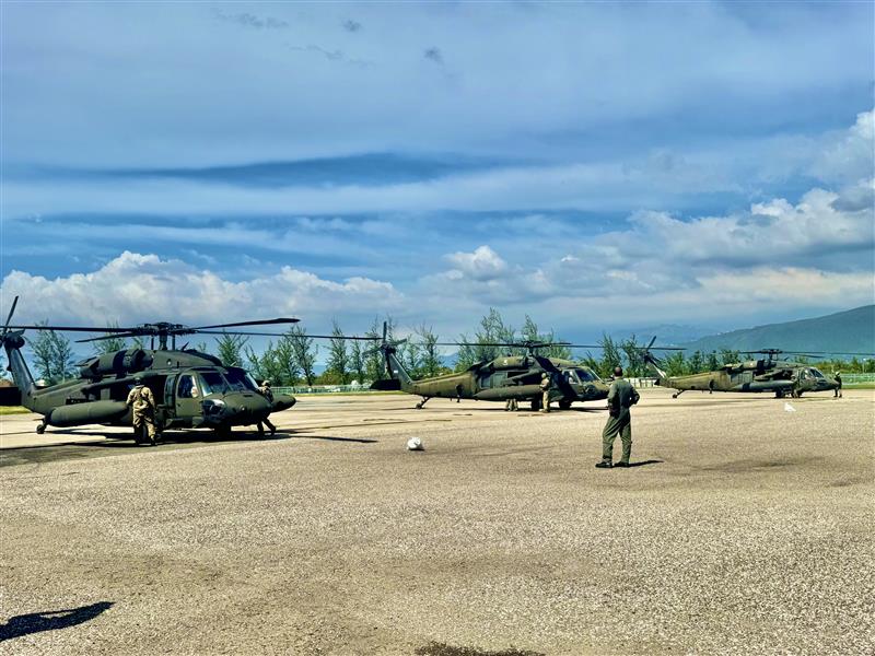 🇺🇸🤝🇯🇲 The United States stands with Jamaica in the aftermath of Hurricane Melissa.
We are delivering foreign assistance to communities in need. Our Disaster Assistance Response Team and Joint Task Force Bravo are supporting emergency food, safe water, shelter, and health
