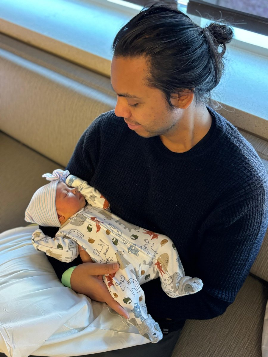 Won't be attending the Munich R6 Major. Bringing home this bundle of joy 😊