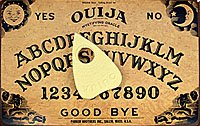 AlmanacAntiques's tweet photo. The #Victorians sought to connect with their loved ones through an unusual #parlorgame featuring a #OuijaBoard. Learn more by reading "Communicating with the Dearly Departed" in the 2025 Fall Edition of #TheAntiquesAlmanac. https://t.co/VOG2QVEpYz https://t.co/JziIyHxN3P