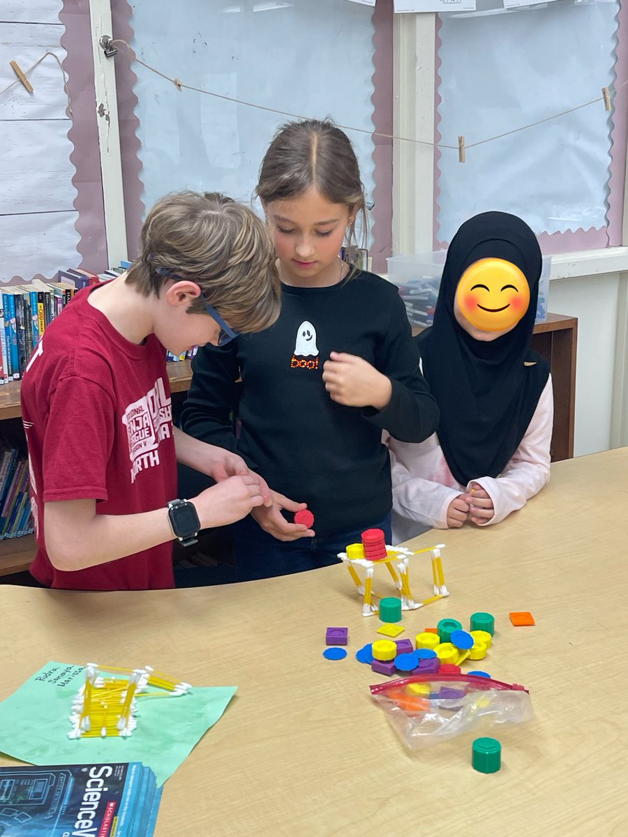 Students developed and designed models for their October STEM challenge. Each group constructed their own “bones bridge” using q tips and glue. The winning bridge held 326 grams.