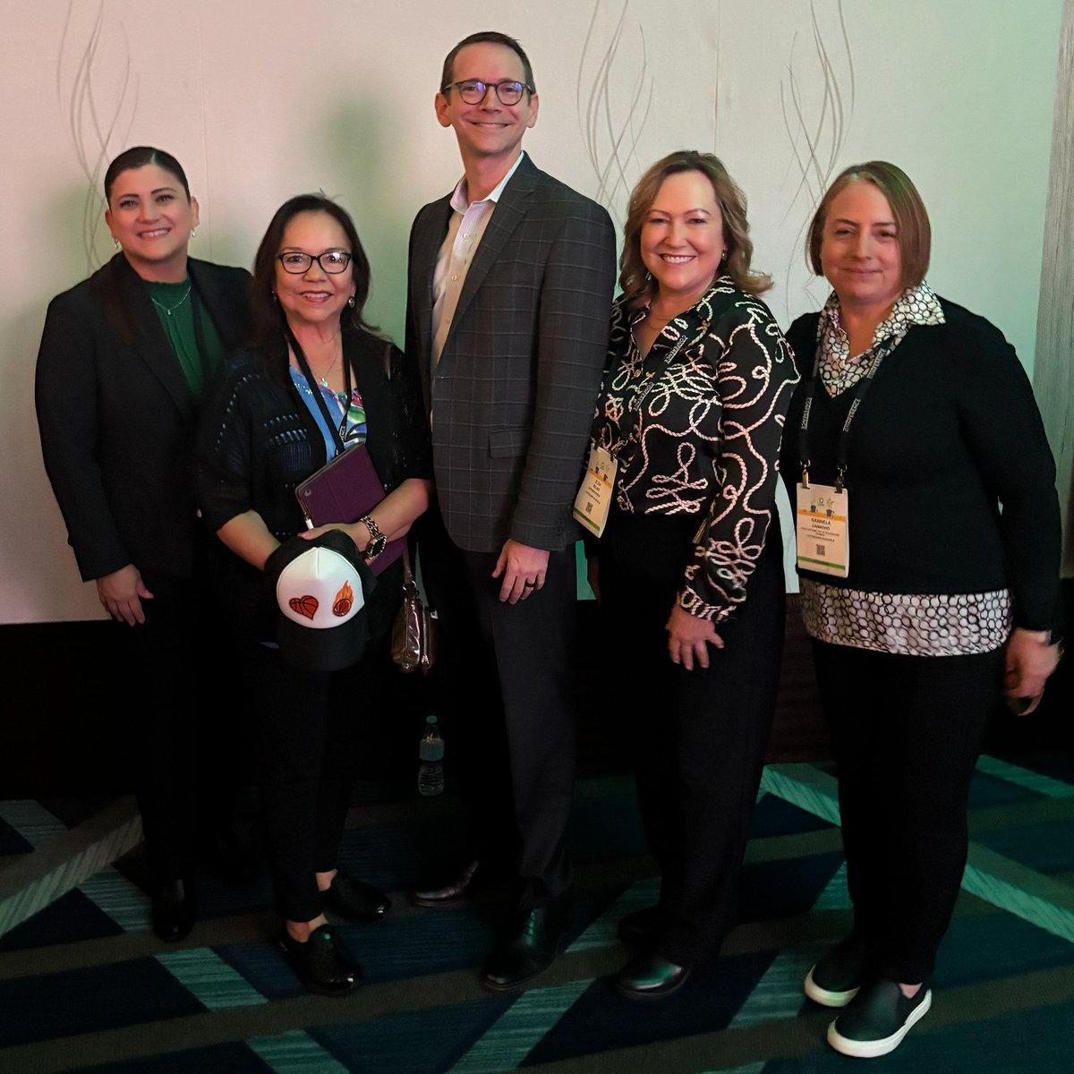 CityscapeSchool's tweet photo. Honored to meet Texas Education Commissioner Mike Morath at the Texas Public Charter Schools Association (@TPCSANews) Conference! Working together for student success in Texas.
#TPCSA #TexasEducation #StudentSuccess #EdLeadership https://t.co/7uMVVRTDyN