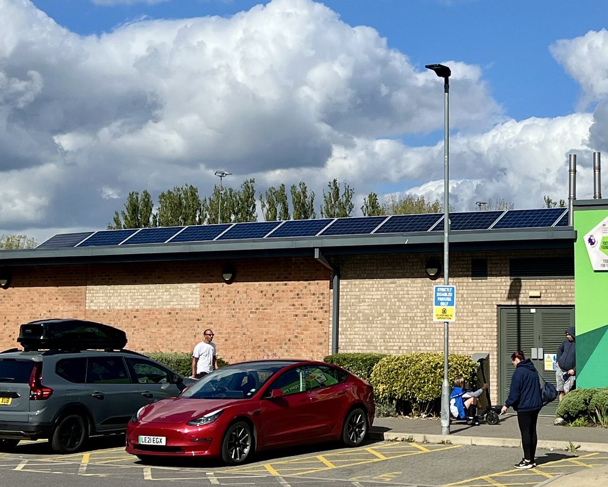 Carlene Bender tweet media