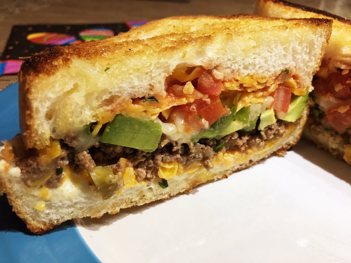 clubfoody1's tweet image. Today is National #NachosDay 🇲🇽
Nacho Cheese Sandwich... a delicious twist! 🥪
(check out my previous post 👇 for another nacho recipe)

#YouTube 📽️: youtu.be/9XUS_loFEpw
RECIPE ➡️: clubfoody.com/cf-recipes/nac…

@EventGuideToday @DiningGuide2Day #RecipeOfTheDay