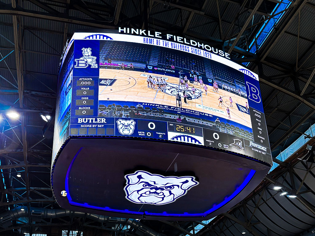 SNAdisplays's tweet photo. From Sports Video Group: Butler University Unveils New LED Video Systems at Historic Hinkle Fieldhouse
#digitalsignage #sportssignage #arenasignage #Butler #ButlerWay #DawgsOnly @ButlerMBB @ButlerVB @ButlerAthletics
More: https://t.co/phaY1WELWn https://t.co/6mNfYEz6gq