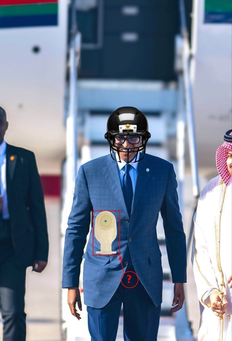 🚨Breaking News🚨
Ya ngegera #Terrorist Criminal @paulkagame, nyuma yo kwambara akabundamab*i noneho ubanza
 yanasaze 🤔🤔!

#TeamPK <a href="/UrugwiroVillage/">Presidency | Rwanda</a> <a href="/rpfinkotanyi/">FPR-Inkotanyi</a> 
<a href="/RwandaGov/">Government of Rwanda</a> <a href="/RwandaMoD/">Rwanda Defence Force</a> <a href="/RwandaParliamnt/">Rwanda Parliament</a>  <a href="/RwandaOGS/">Rwanda Government Communications</a> #Turwimane #Turikumwe #RwoX #GenPK #Rwanda #ibifobagane