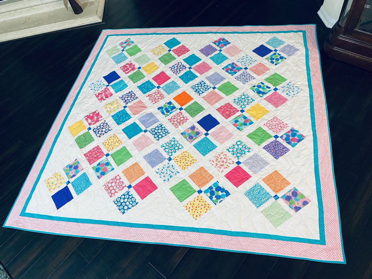 angelhw1956's tweet image. Handmade Generous Throw/Twin Quilt tuppu.net/2efdb19e #TeaTimeQuiltsnMore #Etsy #CouchThrow