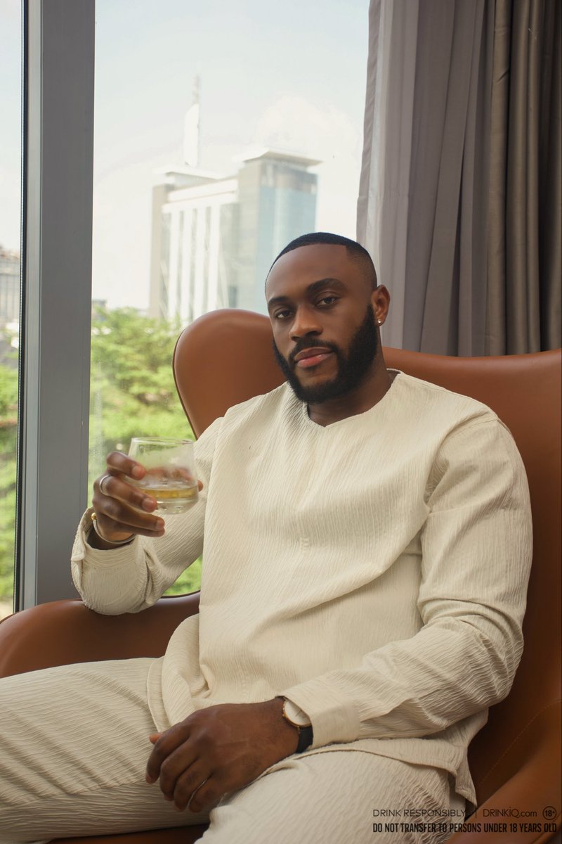 theNETng's tweet photo. Mr Kak Up, Kola the influencer! Doing his thing for international brand, Singleton Whisky. Congratulations 🔥🔥🔥

#BBNaija https://t.co/uJQzNUjOVw