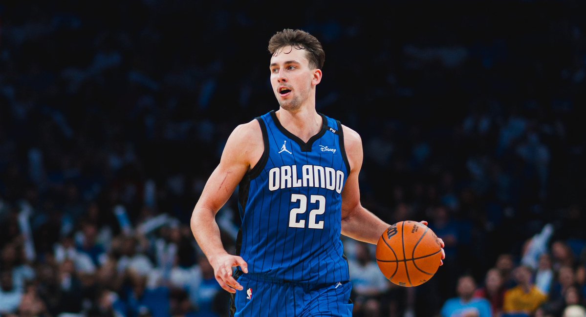 BetBettorSports's tweet image. 11/4 NBA PLAYER PROP CARD 🏀📝 

$25 TO SOMEONE WHO LIKES+RTS WHEN WE SWEEP 🧹 

Franz Wagner OVER 10.5 1H Points
Ryan Rollins OVER 18.5 Points + Ast
Wendell Carter Jr OVER 7.5 Boards

Haven’t had many losing days… let’s bounce back in a big way 🧹 

#GamblingX #PrizePicks…